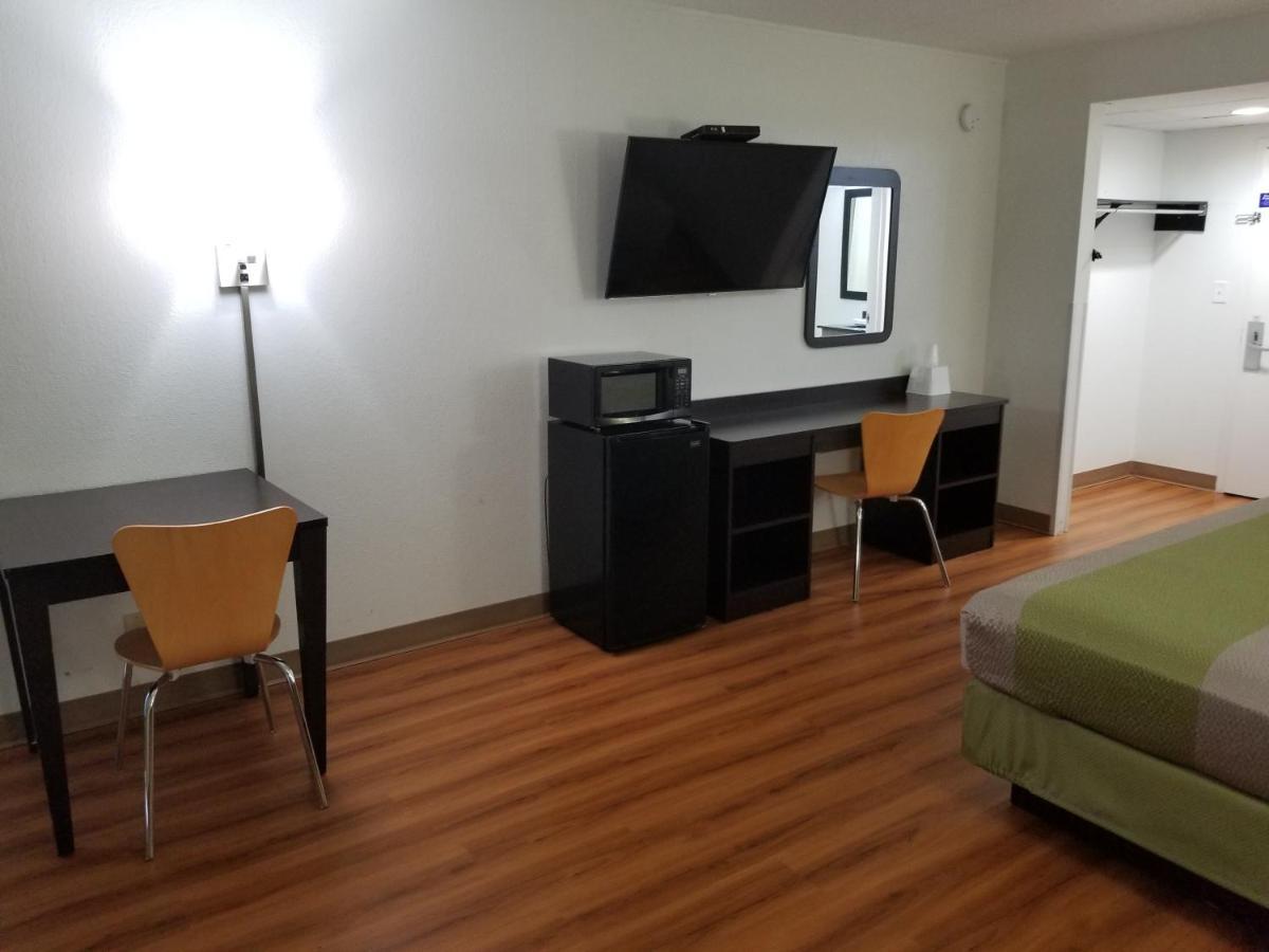Motel 6-Lawrenceville, Nj Екстер'єр фото