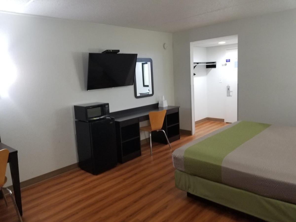 Motel 6-Lawrenceville, Nj Екстер'єр фото