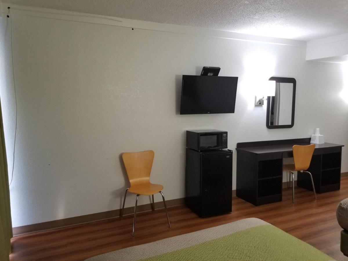 Motel 6-Lawrenceville, Nj Екстер'єр фото